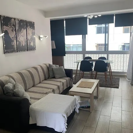 Sunset Avenida Apartment